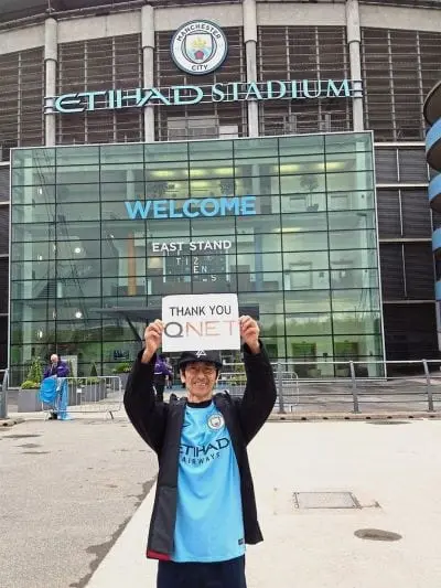 QNET Manchester City Contest Winner Has A Ball At Etihad Stadium