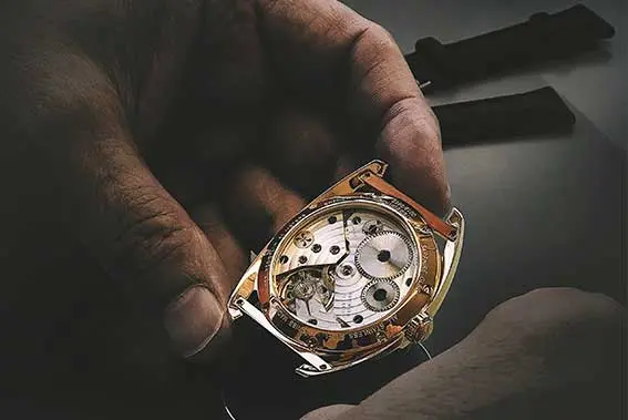 Essential Qualities To Look For In A Good Watch
