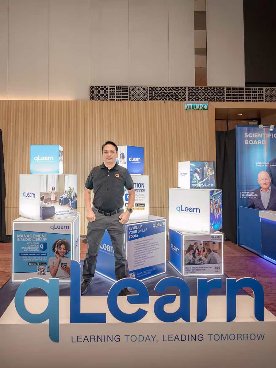 Booth-08